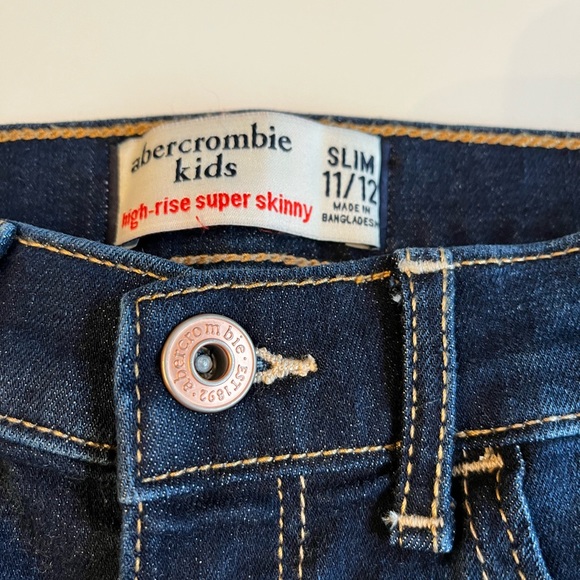 Abercrombie Jeans - Picture 7 of 10